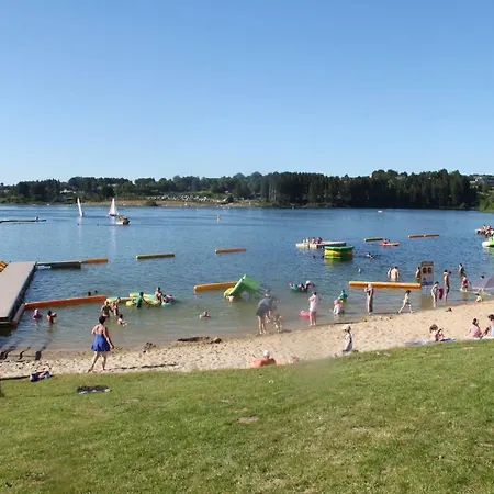 Casa Leon 別荘 ビューリンゲン